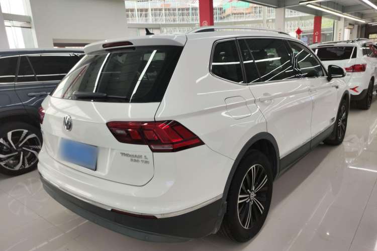 Used Volkswagen Tiguan L 2019 330TSI Automatic Two-Wheel Drive Panoramic Comfort Edition China VI Standard
