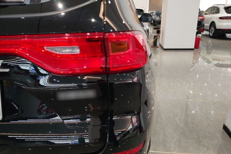 Used Haval M6 2021 PLUS 1.5T DCT Luxury Smart Connectivity Model