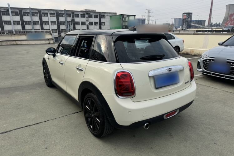 Used MINI MINI 2019 1.5T COOPER Artist Five-Door Edition
