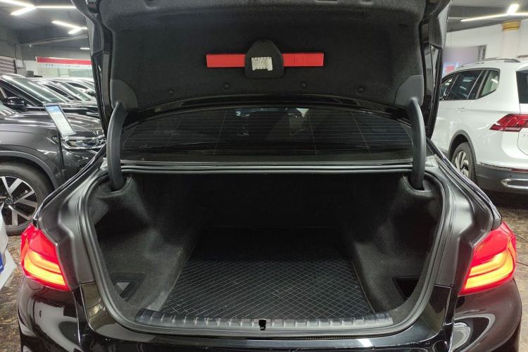 Used BMW 5 Series 2020 525Li M Sport Package
