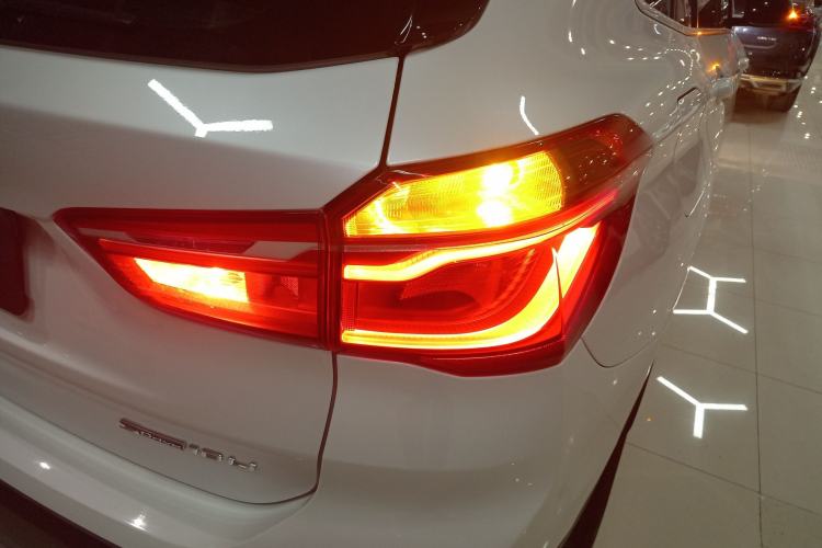 Used BMW X1 2019 sDrive18Li Premium Edition
