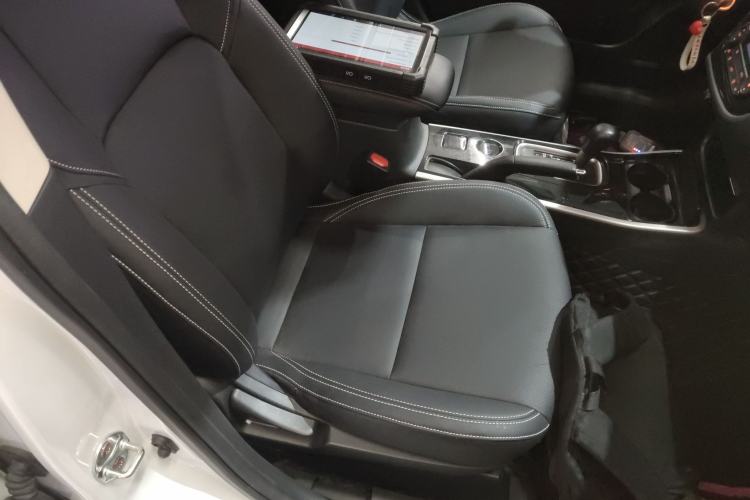 Used Mitsubishi Outlander 2021 Revised Version 2.0L Two-Wheel Drive Comfort Edition 5 Seats
