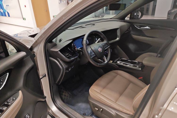 Used Buick Envision 2021 Encore Plus 652T Five-Seat Luxury Model
