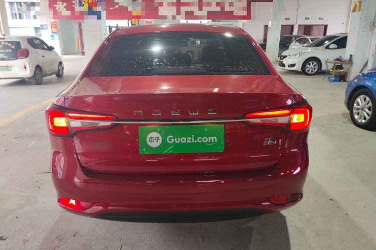 Used Roewe i5 2020 1.5L Automatic 4G Connect Luxury Flagship Edition
