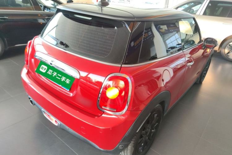 Used  MINI 2016 1.5T COOPER

