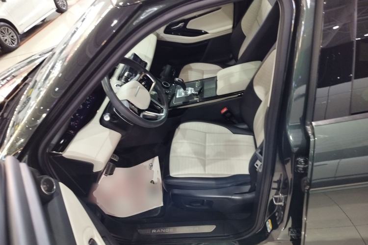 Used Land Rover Range Rover Evoque 2021 Range Rover Velar L 249PS R-Dynamic First Edition
