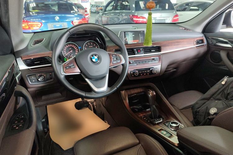 Used BMW X1 2016 sDrive20Li Luxury Model
