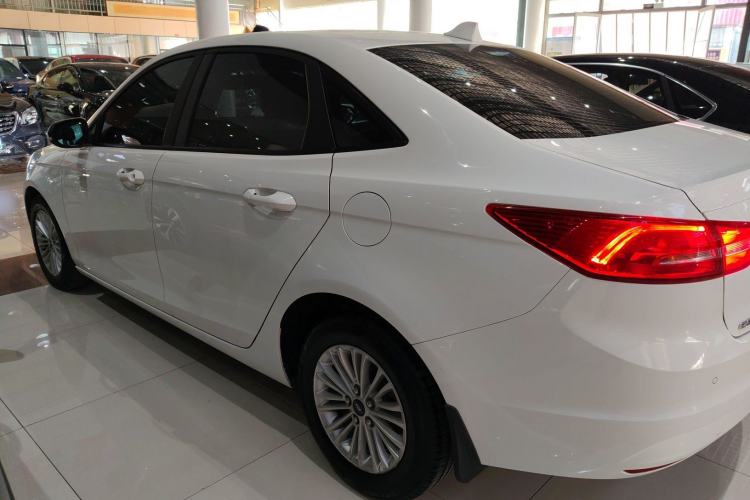 Used Ford Escort 2015 1.5L Automatic Comfort Model