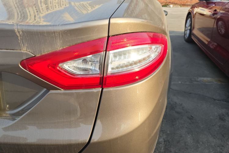 Used Ford Mondeo 2013 2.0L GTDi 200 Fashion Edition
