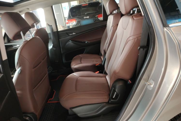 Used Buick GL6 2019 18T 6-Seater Connected Luxury Version China VI Standard