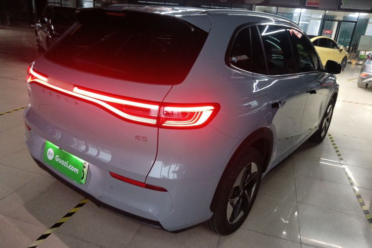 Used  E5 2024 530 km Exploration+ Version