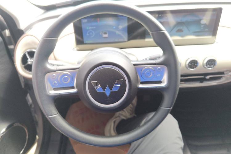 Used Wuling Bingo 2024 333 km Enjoyment Version
