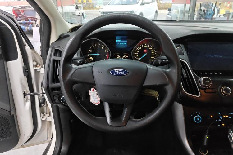 Used Ford Focus 2015 Hatchback 1.6L Automatic Comfort Model