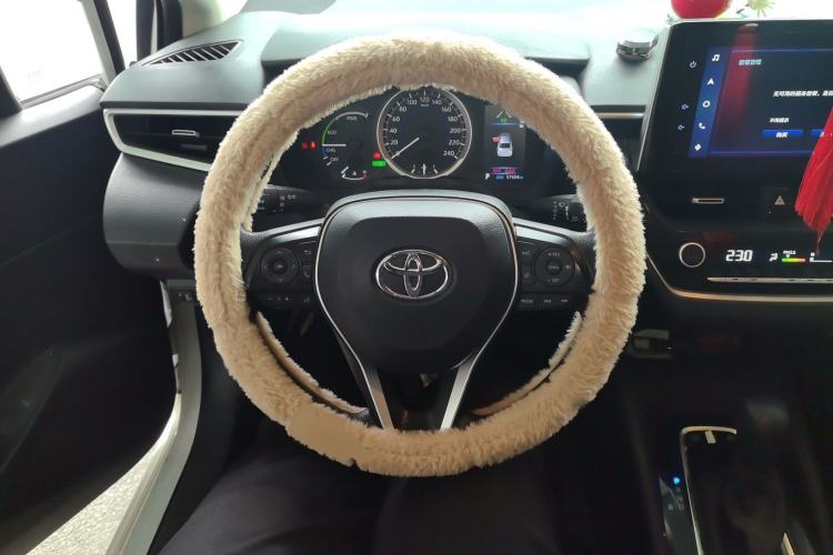 Used Toyota Corolla 2021 Dual-Motor 1.8L E-CVT Elite Edition
