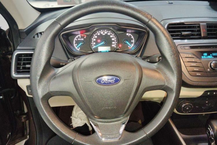 Used Ford Escort 2015 1.5L Automatic Comfort Model
