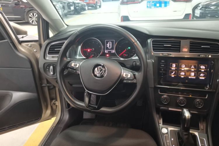 Used Volkswagen Golf 2020 Zhiai Edition 280TSI DSG Comfort Model

