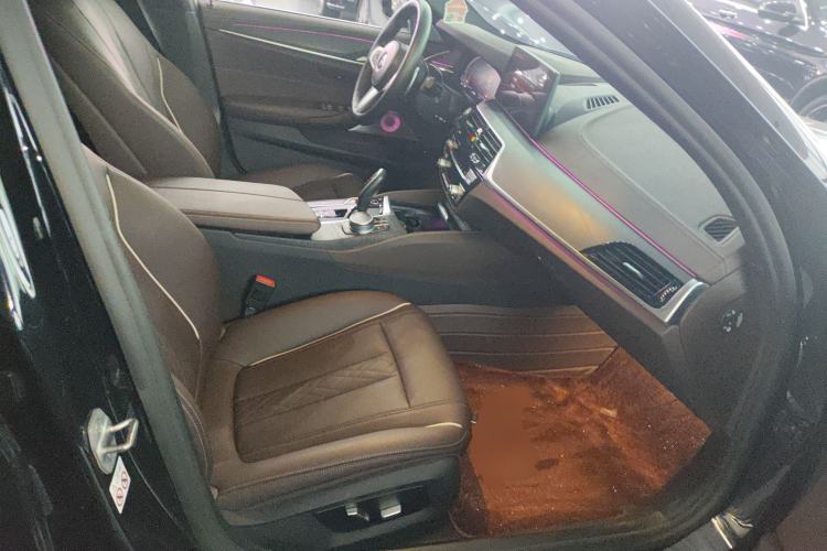 Used BMW 5 Series 2022 Restyled 530Li Leading Edition M Sport Package