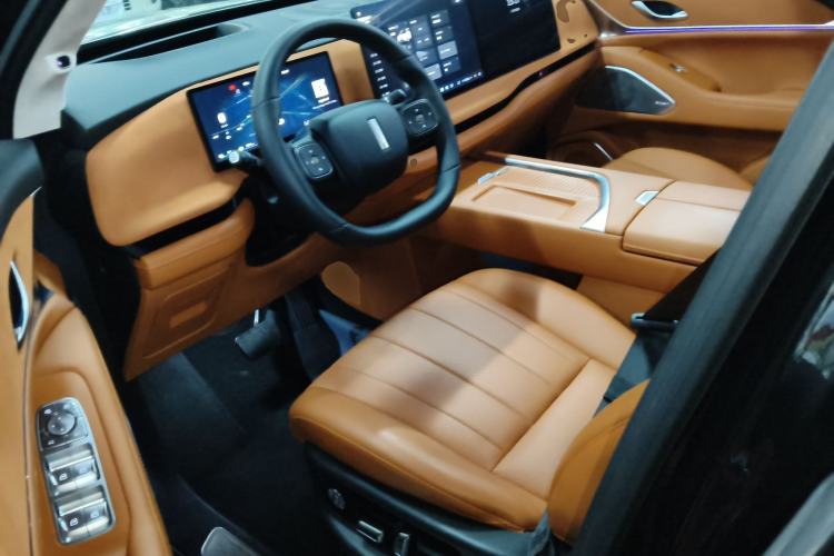 Used Wey Lanshan 2025 Four-Wheel Drive Ultra