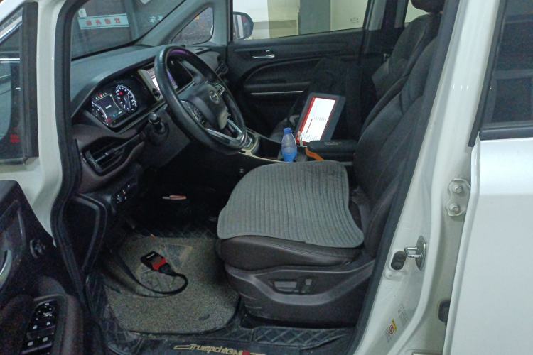 Used GAC Trumpchi M6 2019 270T DCT Luxury Edition (7-seater) China VI