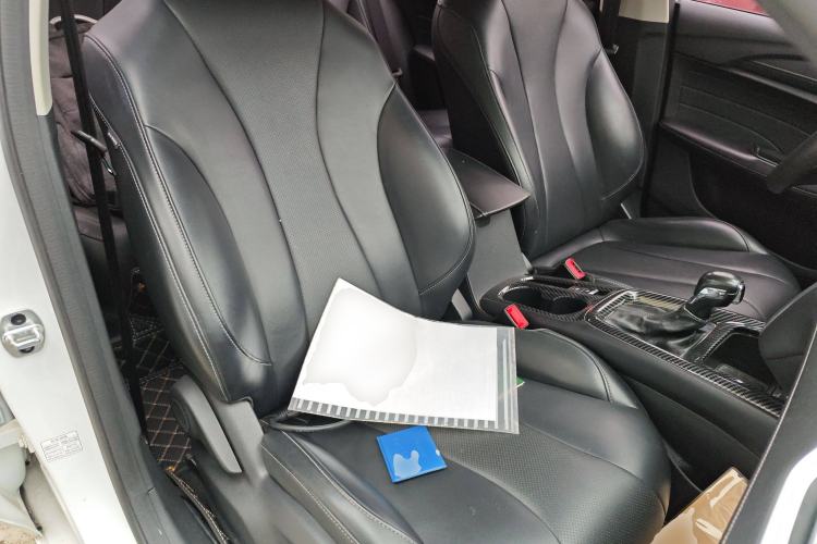 Used Roewe i5 2019 1.5L Automatic 4G Connected Langhao Edition
