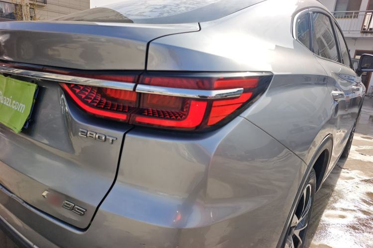 Used Changan CS85 COUPE 2019 1.5T DCT Luxury Version China VI Standard