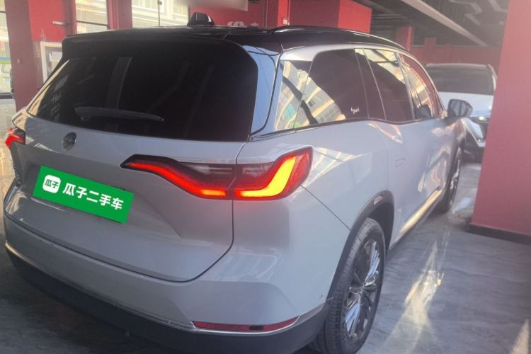 Used Nio ES8 2020 415 km Range 6-Seater Version

