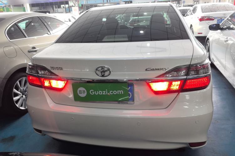 Used Toyota Camry 2016 2.0G 10th Anniversary Leading Edition