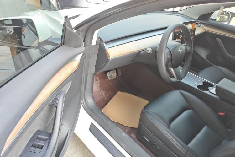 Used Tesla Model 3 2022 Rear-Wheel-Drive Version