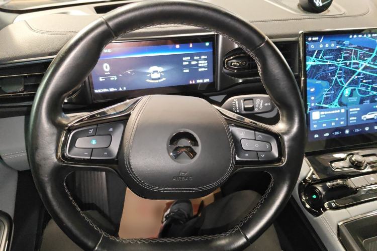 Used Nio ES8 2020 415 km Range 6-Seater Version
