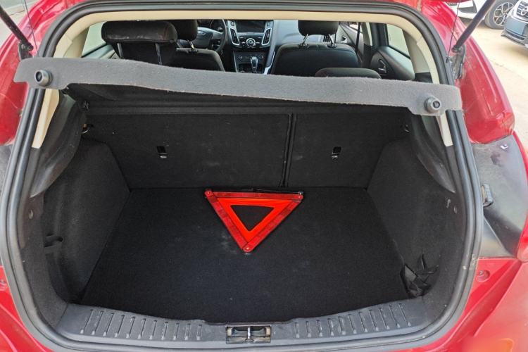 Used Ford Focus 2015 Hatchback 1.6L Automatic Comfort Model
