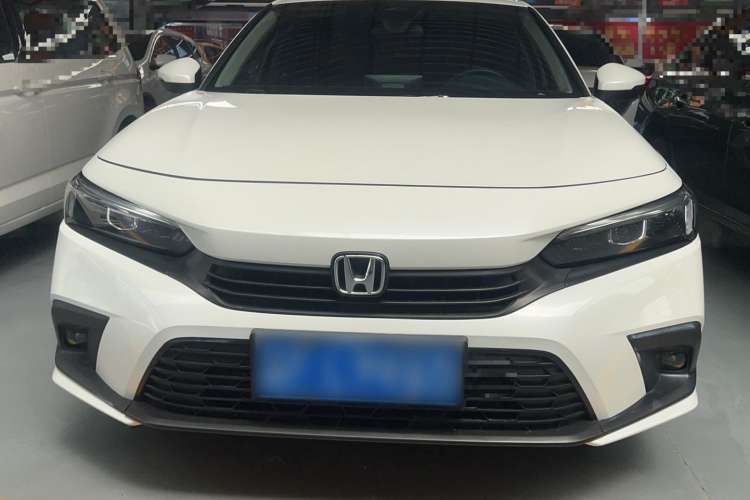 Used Honda Civic 2023 240TURBO CVT Dynamic Edition
