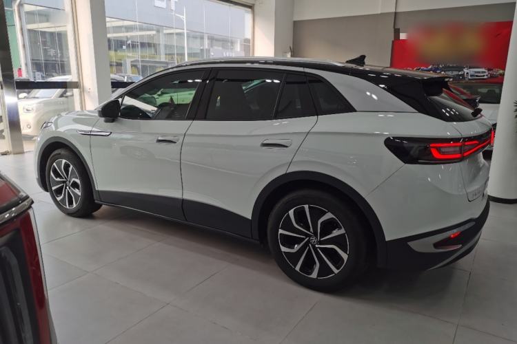 Used Volkswagen ID.4 X 2024 Pure & Smart Edition
