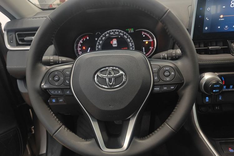 Used Toyota RAV4 2022 2.0L CVT Two-Wheel Drive Fashion Plus Edition
