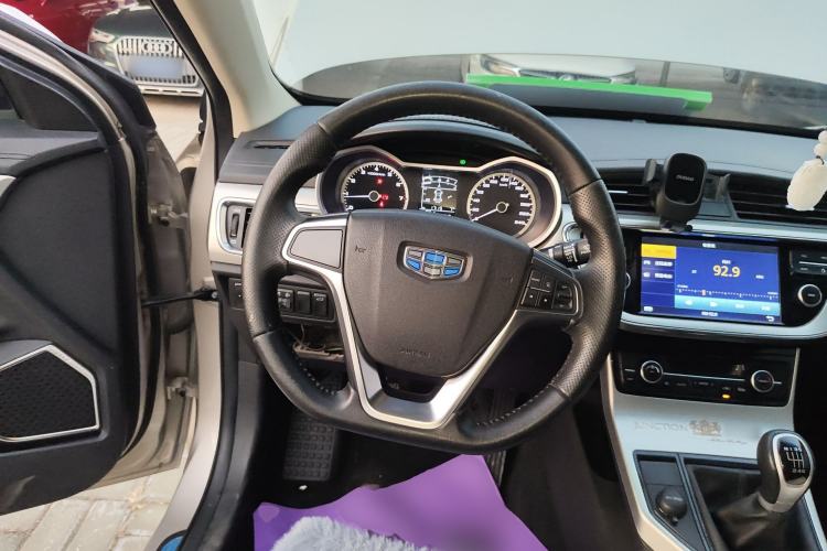 Used Geely Auto Emgrand GL 2017 1.8L Manual Elite Model
