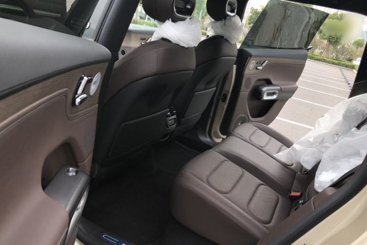 Used  #5 2024 Long-Range Journey Luxury Edition
