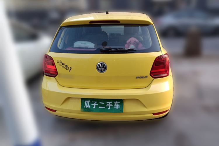 Used Volkswagen Polo 2014 1.4L Manual Fashion Edition