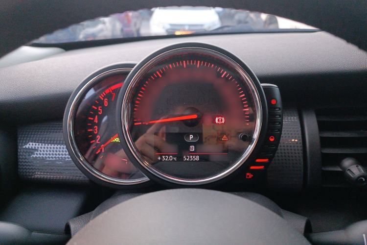 Used  MINI 2016 1.5T COOPER Five-Door Edition
