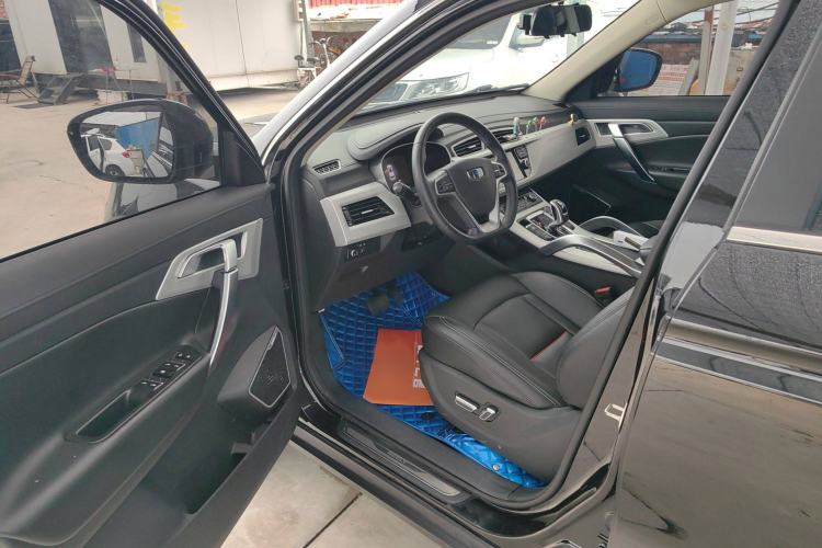 Used Geely Auto Emgrand X7 Sport 2020 1.8TD DCT Two-Wheel Drive Smart Connect 4G-Enabled Version