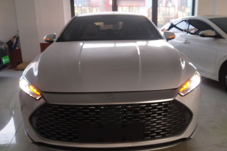 Used BYD Qin PLUS 2024 HONOR Edition DM-i 55KM Leading Model
