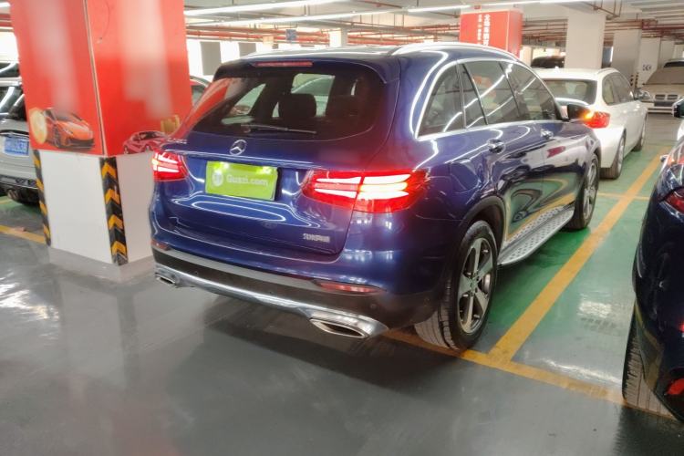 Used Mercedes-Benz GLC 2016 GLC 260 4MATIC Luxury Model
