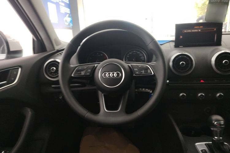 Used Audi A3 2018 30th Anniversary Edition Limousine 35 TFSI Fashion Model