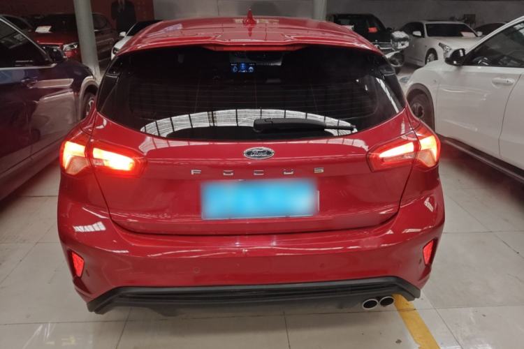 Used Ford Focus 2020 Hatchback 1.5L Automatic Sharp Edition
