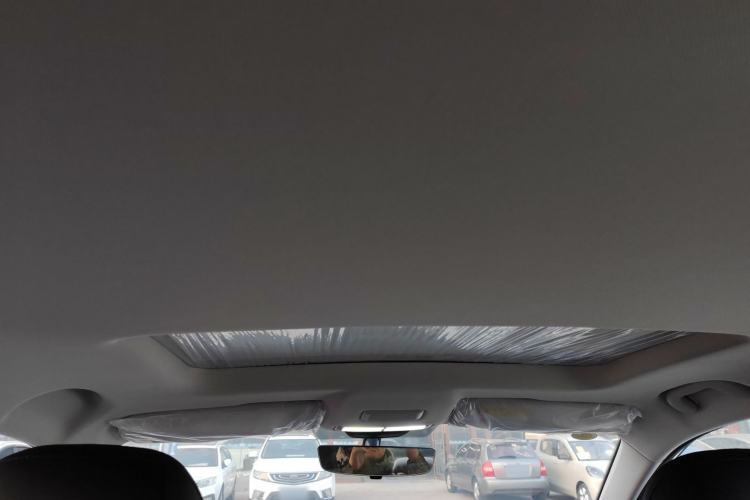 Used Roewe i5 2023 1.5L CVT Luxury Edition
