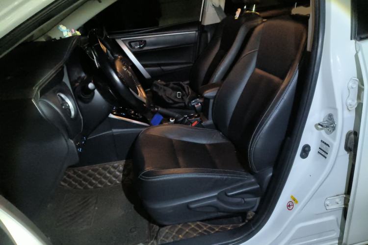 Used Toyota Corolla 2017 Revised Dual-Engine 1.8L E-CVT Elite Edition