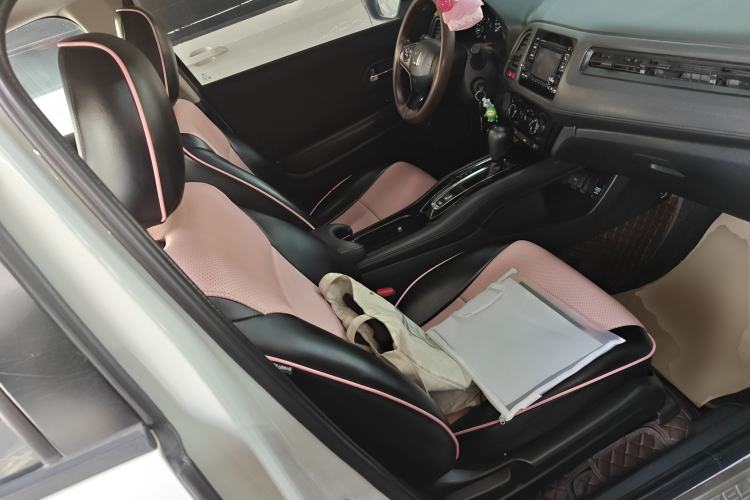 Used Honda Vezel 2015 1.5L CVT two-wheel drive Comfort trim
