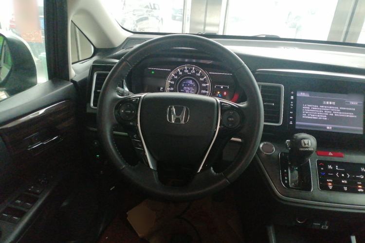 Used Honda Elysion 2016 2.4L Style Edition