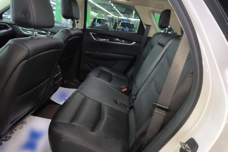 Used Cadillac XT5 2016 28T Four-Wheel Drive Luxury Model
