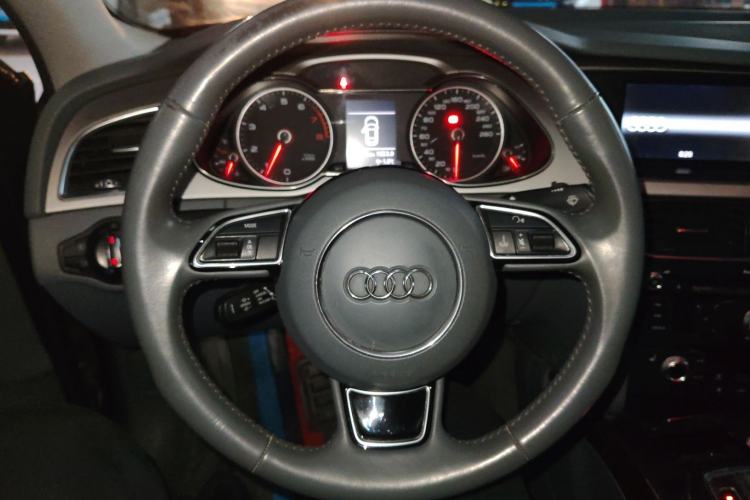 Used Audi A4L 2015 35 TFSI Automatic Comfort Model