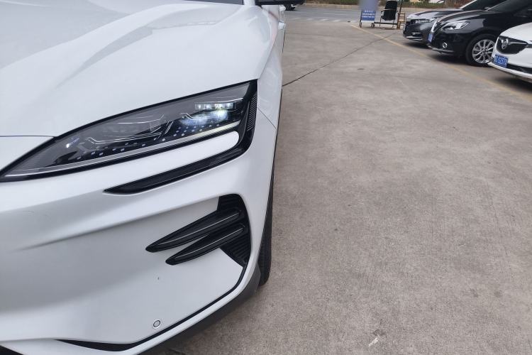 Used BYD Song PLUS New Energy 2024 Honor Edition EV 520km Premium Model
