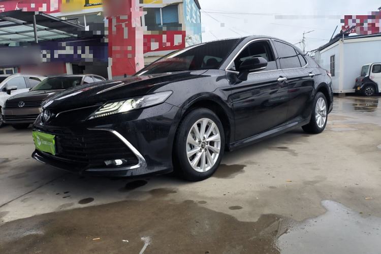 Used Toyota Camry 2021 2.0G Luxury Edition

